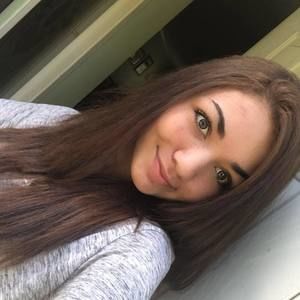 Meet your Posher, Abby